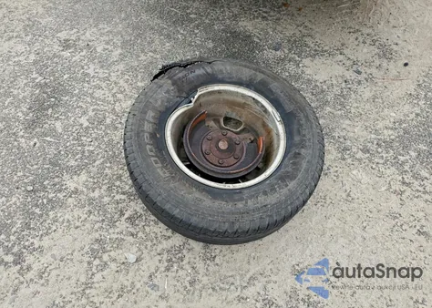 2010 Chevrolet Silverado K1500 Lt z USA, uszkodzony, nr VIN 1GCSKSE39AZ105358